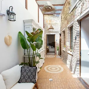 Maison Garibaldi , Cagliari Italië